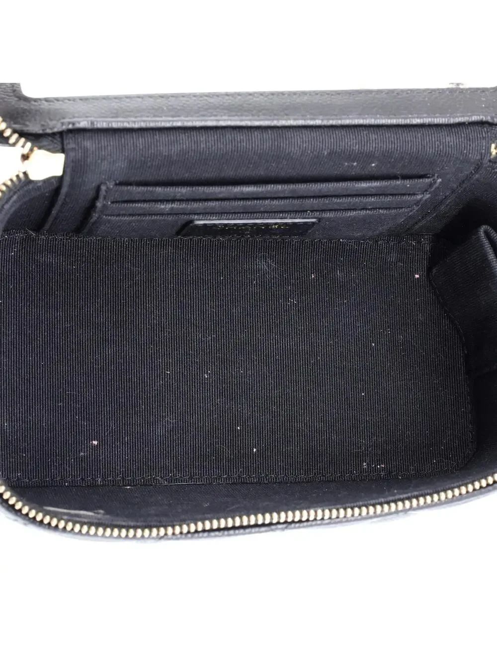 Chanel Tiny Cc Link Vanity Case With #269850C41B